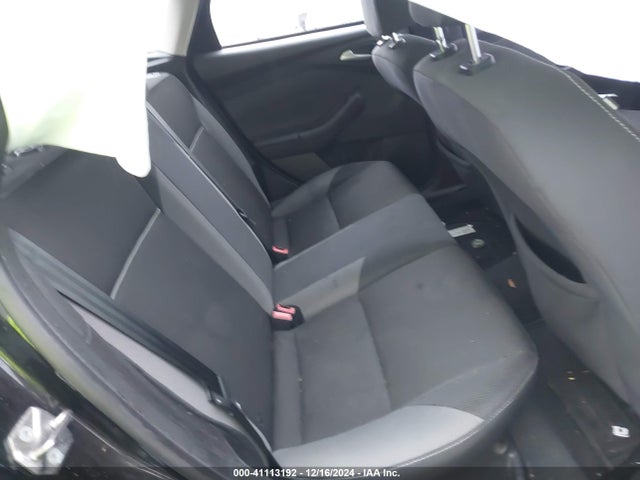 1FADP3K2XEL457343 Ford FOCUS SE