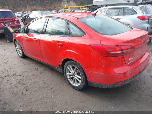 Ford FOCUS SE 2015 1FADP3F25FL202790 Image 3