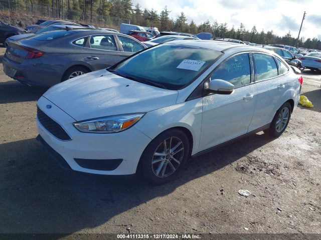Ford FOCUS SE 2015 1FADP3F20FL297498 Image 2