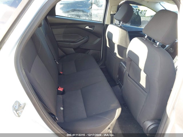 Ford FOCUS SE 2015 1FADP3F20FL297498 Image 8