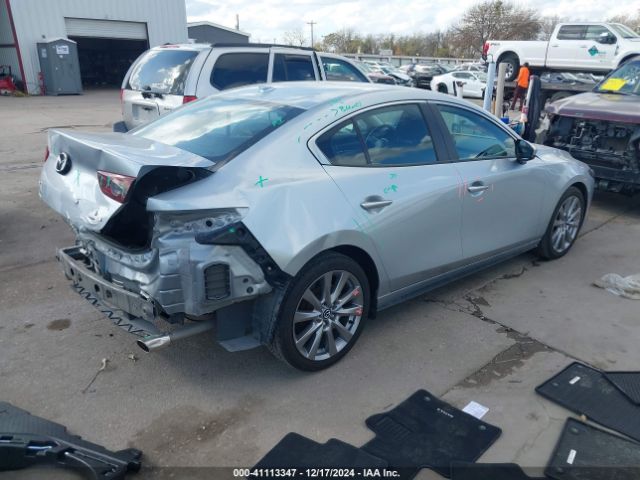 3MZBPADL4LM138427 Mazda Mazda3 Preferred Package