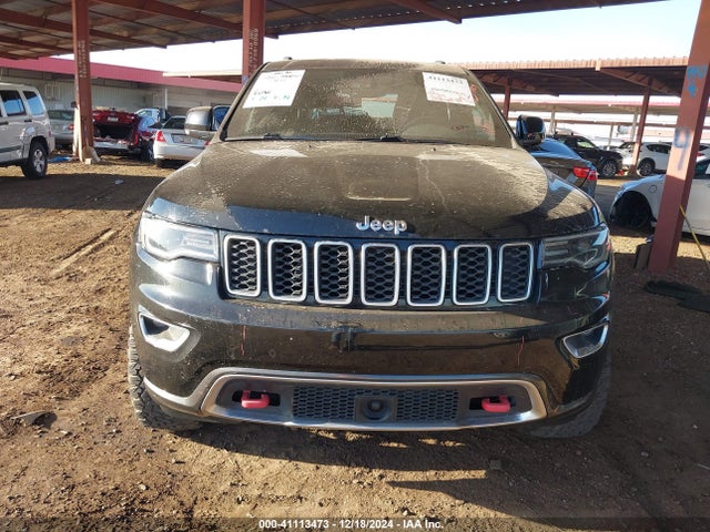 1C4RJFBT9JC121219 Jeep Grand Cherokee Sterling Edition 4x4