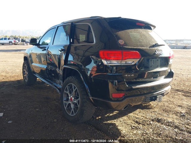 1C4RJFBT9JC121219 Jeep Grand Cherokee Sterling Edition 4x4