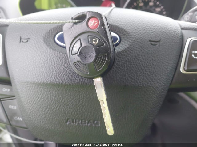 Ford ESCAPE SE 2017 1FMCU0GD0HUE39774 Image 11