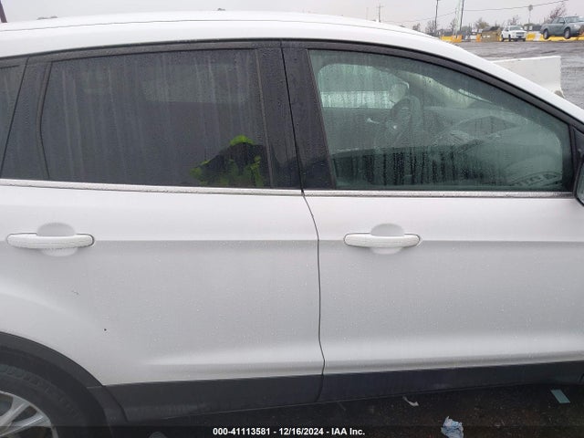 Ford ESCAPE SE 2017 1FMCU0GD0HUE39774 Image 13