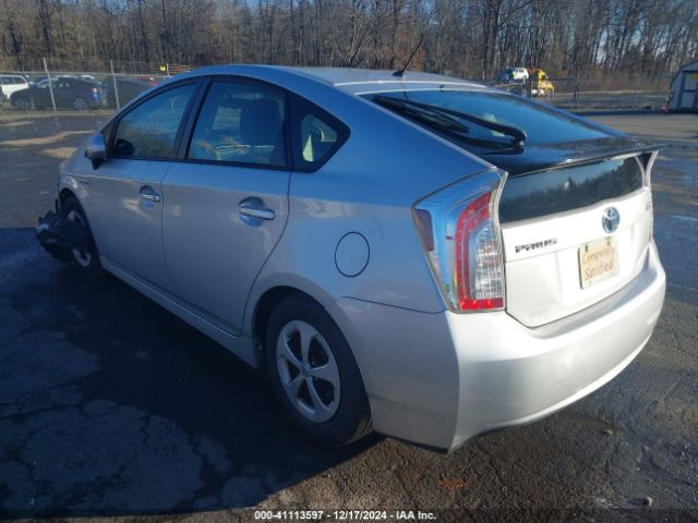 JTDKN3DU2E1762191 Toyota Prius Two