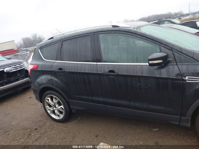 1FMCU9J92EUD57453 Ford Escape Titanium