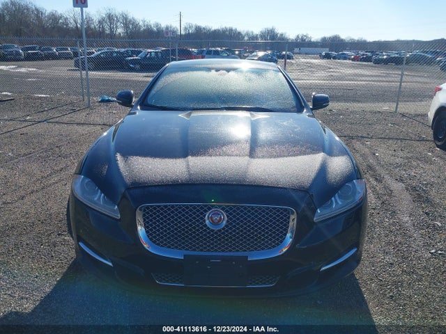 Jaguar XJ 2014 SAJWJ1CD0E8V69761 Image 12