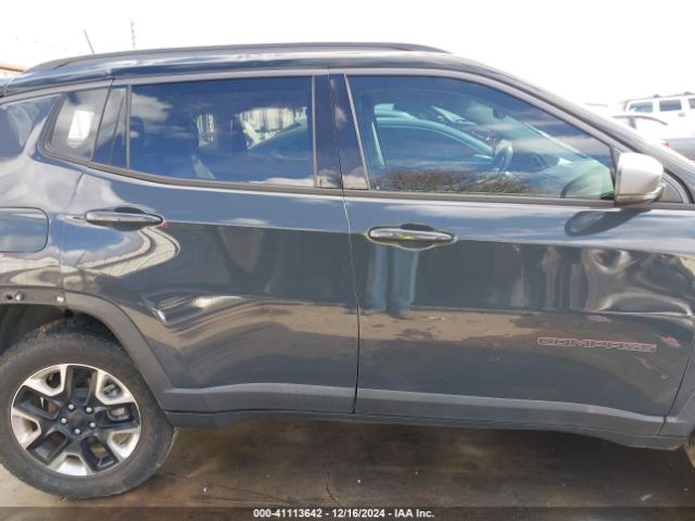 3C4NJDDB1JT156459 Jeep Compass Trailhawk 4x4
