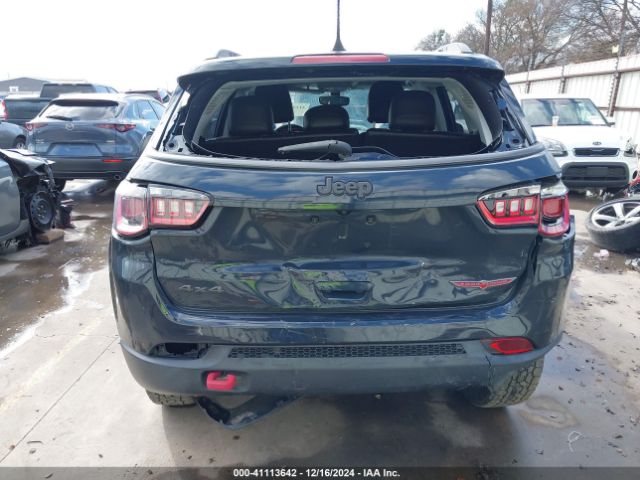 3C4NJDDB1JT156459 Jeep Compass Trailhawk 4x4