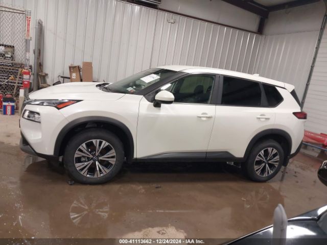 JN8BT3BB4PW479809 Nissan Rogue Sv Intelligent Awd