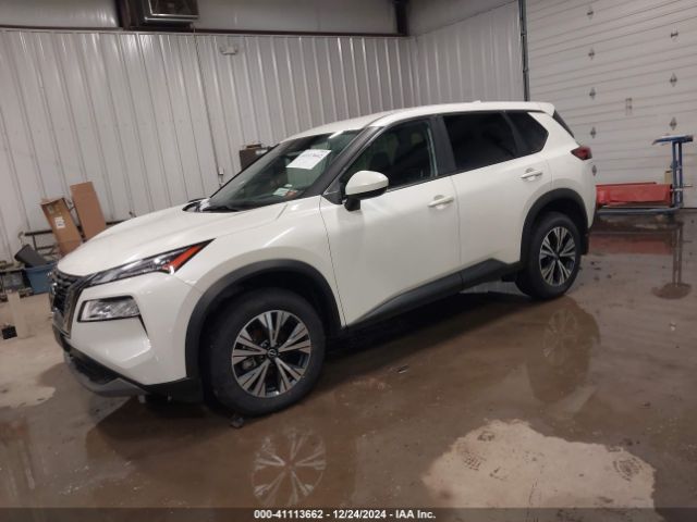 JN8BT3BB4PW479809 Nissan Rogue Sv Intelligent Awd