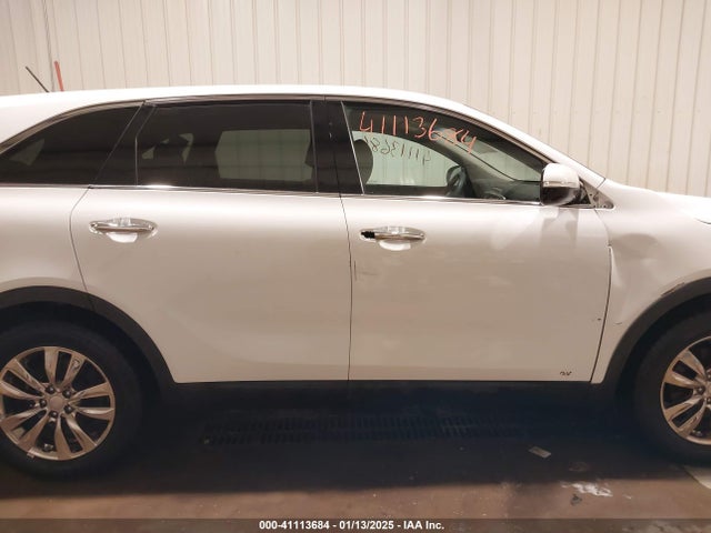 5XYPGDA38KG453404 KIA Sorento 2.4l Lx