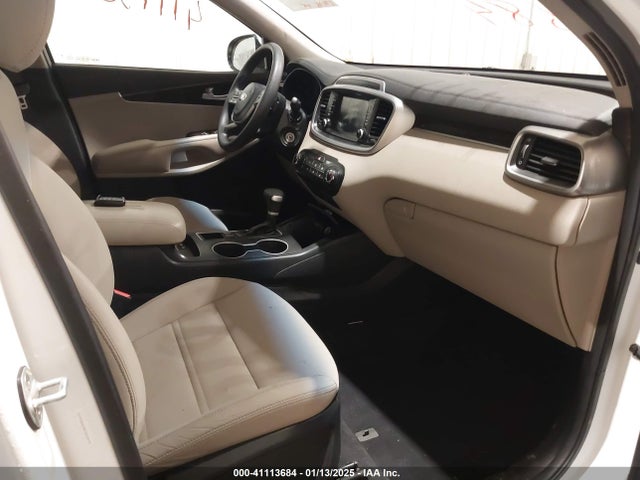 5XYPGDA38KG453404 KIA Sorento 2.4l Lx