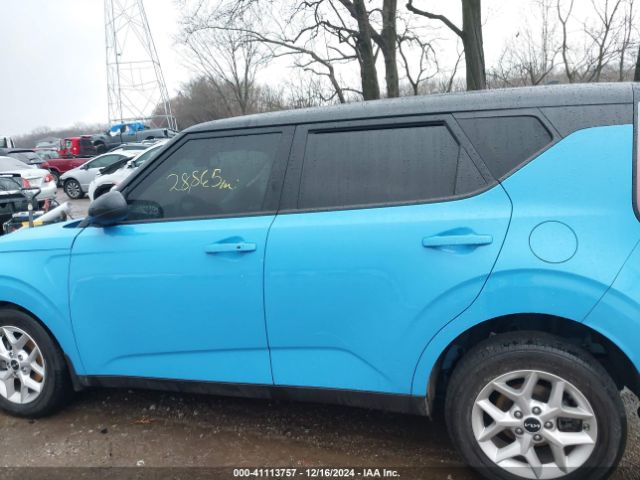 KNDJ23AU8R7218449 KIA SOUL S