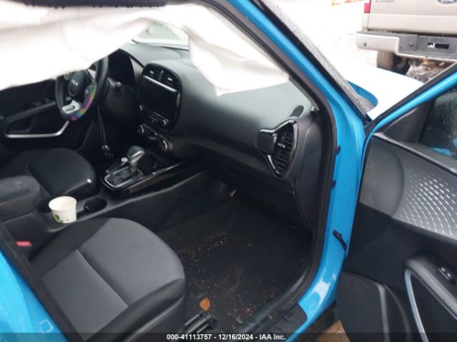 KNDJ23AU8R7218449 KIA SOUL S