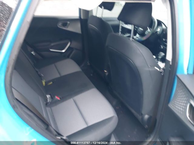 KNDJ23AU8R7218449 KIA SOUL S