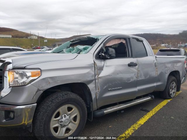 5TFUY5F18FX473460 Toyota Tundra Sr5 5.7l V8