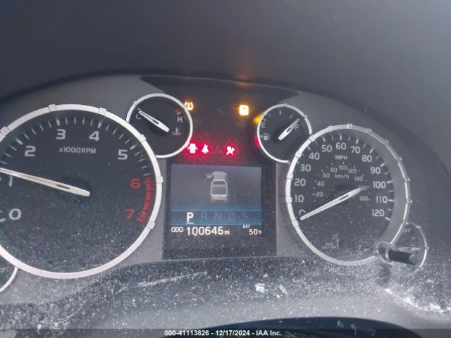 5TFUY5F18FX473460 Toyota Tundra Sr5 5.7l V8