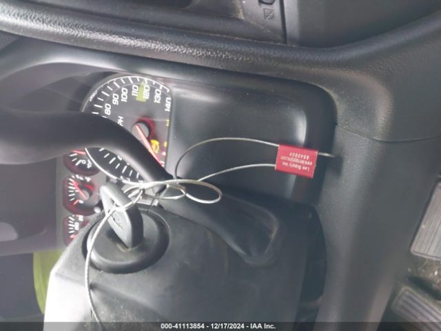 3GCUKPEC4JG151413 Chevrolet Silverado 1500 Custom