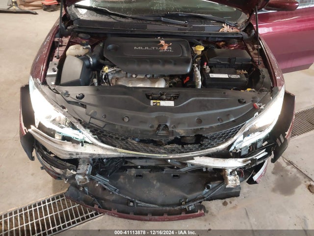 Chrysler 200 Limited 2016 1C3CCCAB8GN168136 Image 10