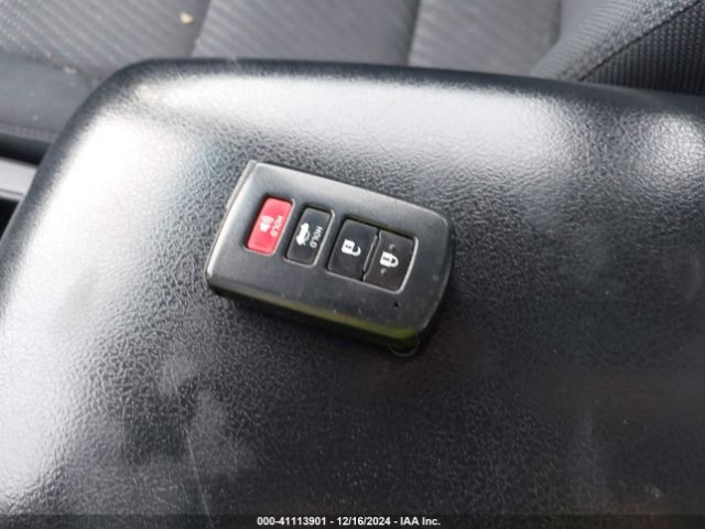 4T1BD1FKXGU199343 Toyota Camry Hybrid Le
