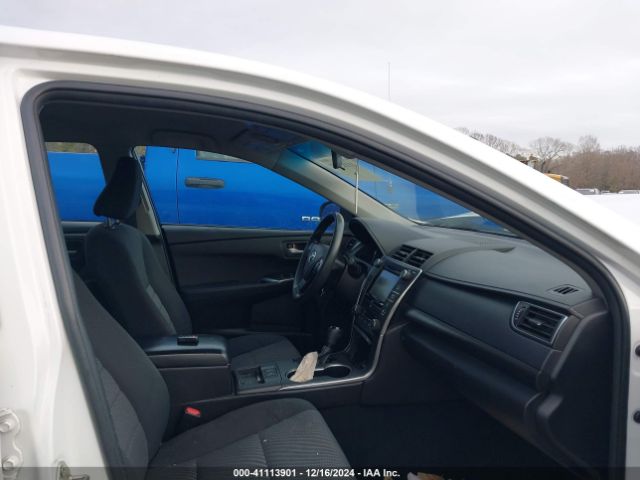 4T1BD1FKXGU199343 Toyota Camry Hybrid Le