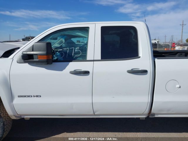 1GC2KUEGXJZ227161 Chevrolet Silverado 2500hd Wt