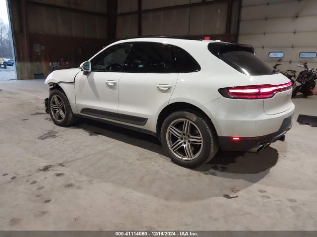 2021 PORSCHE MACAN WP1AB2A50MLB32571 Photo 2