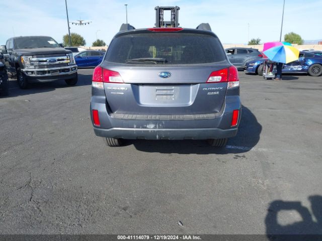4S4BRBPCXE3272647 Subaru Outback 2.5i Limited