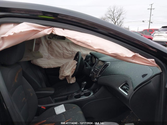Chevrolet Cruze Lt Auto 2018 1G1BE5SM7J7157176 Image 5