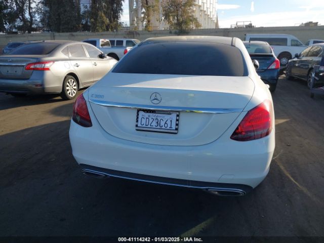 W1KWF8DB7LR588987 Mercedes-Benz C 300