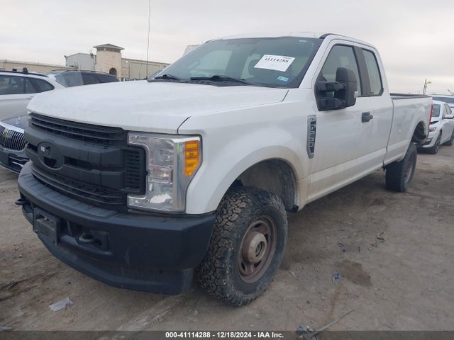 Ford F-250 Xl 2017 1FT7X2B69HED11061 Image 2