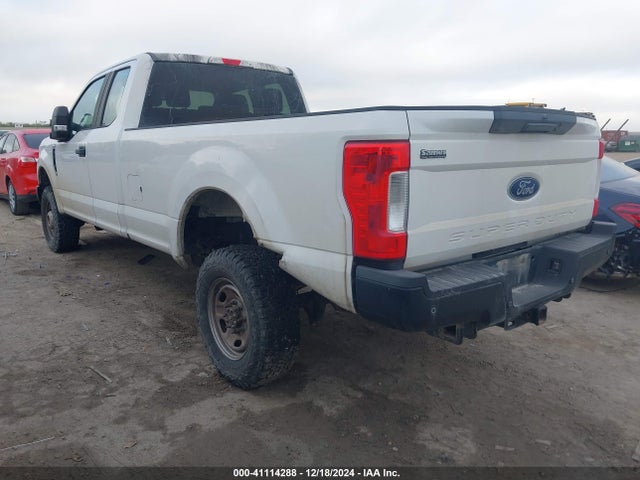 Ford F-250 Xl 2017 1FT7X2B69HED11061 Image 3