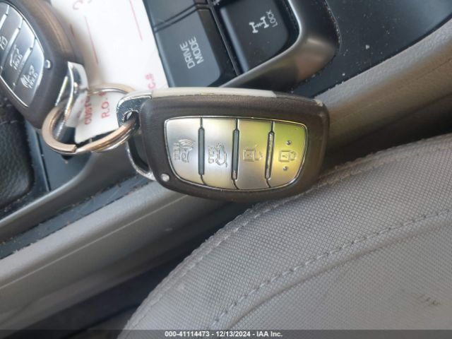KM8J3CA29GU221124 Hyundai Tucson Sport