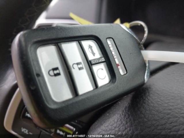 1HGCV2F95JA040894 Honda Accord Touring 2.0t