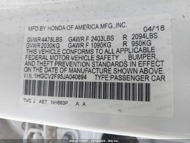 1HGCV2F95JA040894 Honda Accord Touring 2.0t