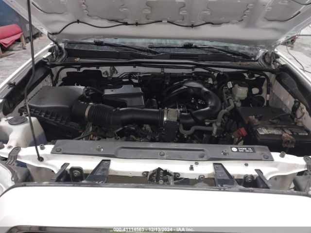 3TMCZ5AN8KM253383 Toyota Tacoma Sr5 V6