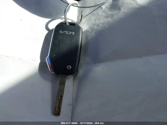 KIA SOUL LX 2022 KNDJ23AU6N7836301 Image 11