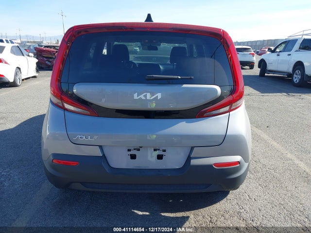 KIA SOUL LX 2022 KNDJ23AU6N7836301 Image 16