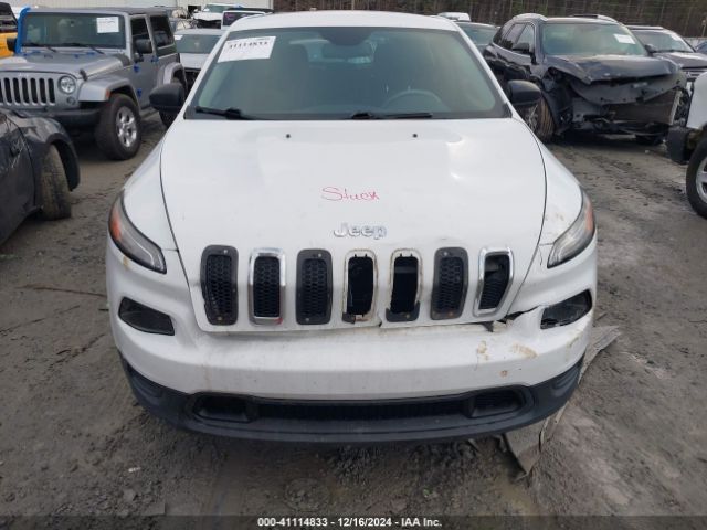 1C4PJLAB1GW159968 Jeep Cherokee Sport