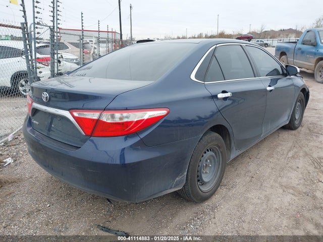 Toyota CAMRY LE 2015 4T4BF1FK4FR514247 Image 4