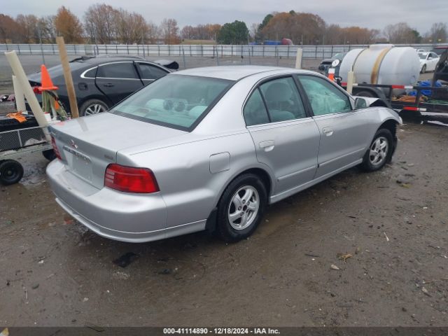 2001 MITSUBISHI GALANT 4A3AA46G81E021886 Photo 3