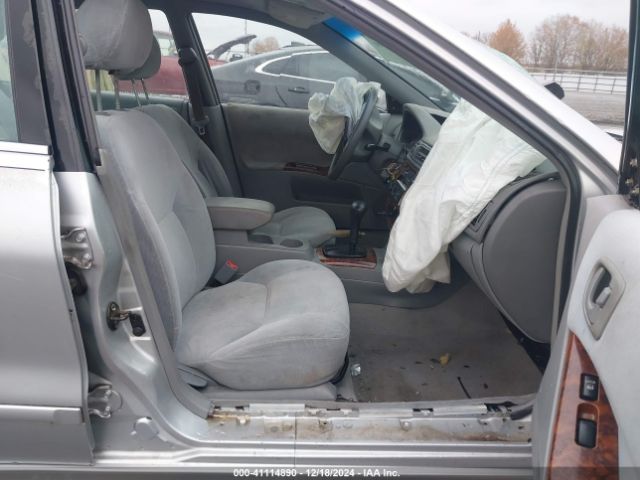 2001 MITSUBISHI GALANT 4A3AA46G81E021886 Photo 4