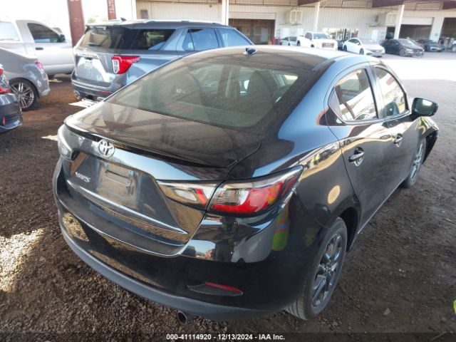 3MYDLBYV3KY514536 Toyota YARIS LE