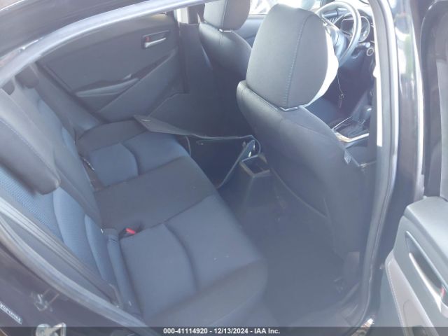 3MYDLBYV3KY514536 Toyota YARIS LE