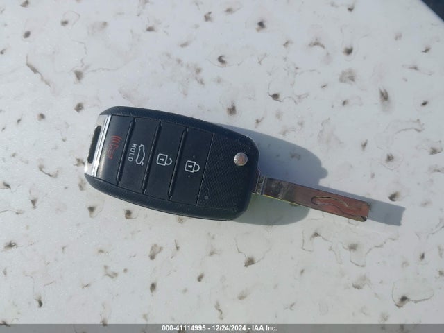 KIA Optima Lx 2019 5XXGT4L33KG316027 Image 11