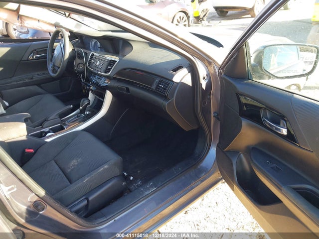 Honda ACCORD LX 2017 1HGCR2F38HA149599 Image 5