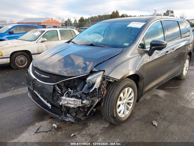Chrysler Pacifica Touring Plus 2019 2C4RC1FG2KR652815 Image 6