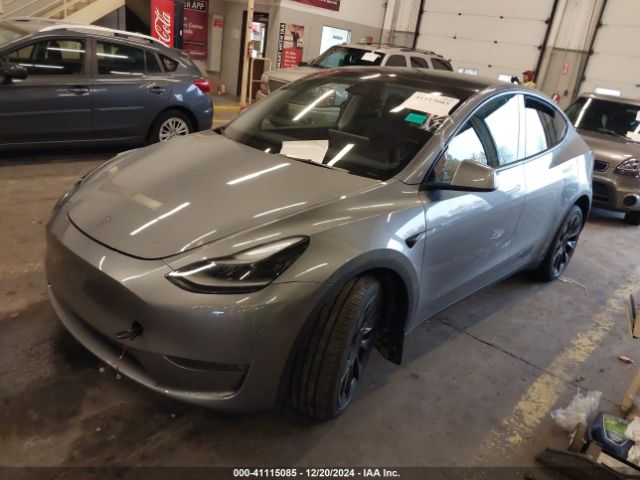 7SAYGAEEXRF170814 Tesla Model Y Long Range Dual Motor All-wheel Drive